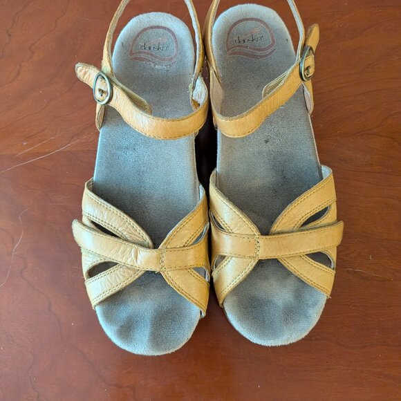 Dansko Season Sandals Mustard 8.5 39 Comfort - Picture 4 of 4